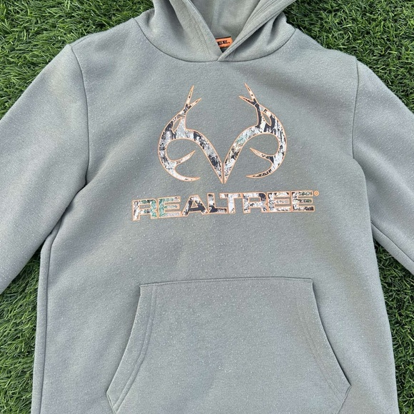 RealTree hoodie - Picture 2 of 3